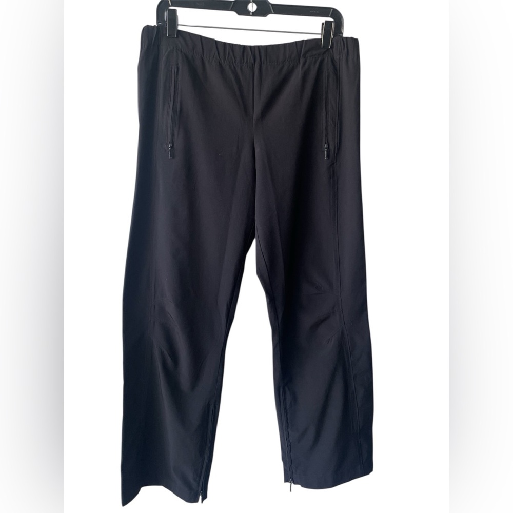 Lucy Black women’s athletic performance pants